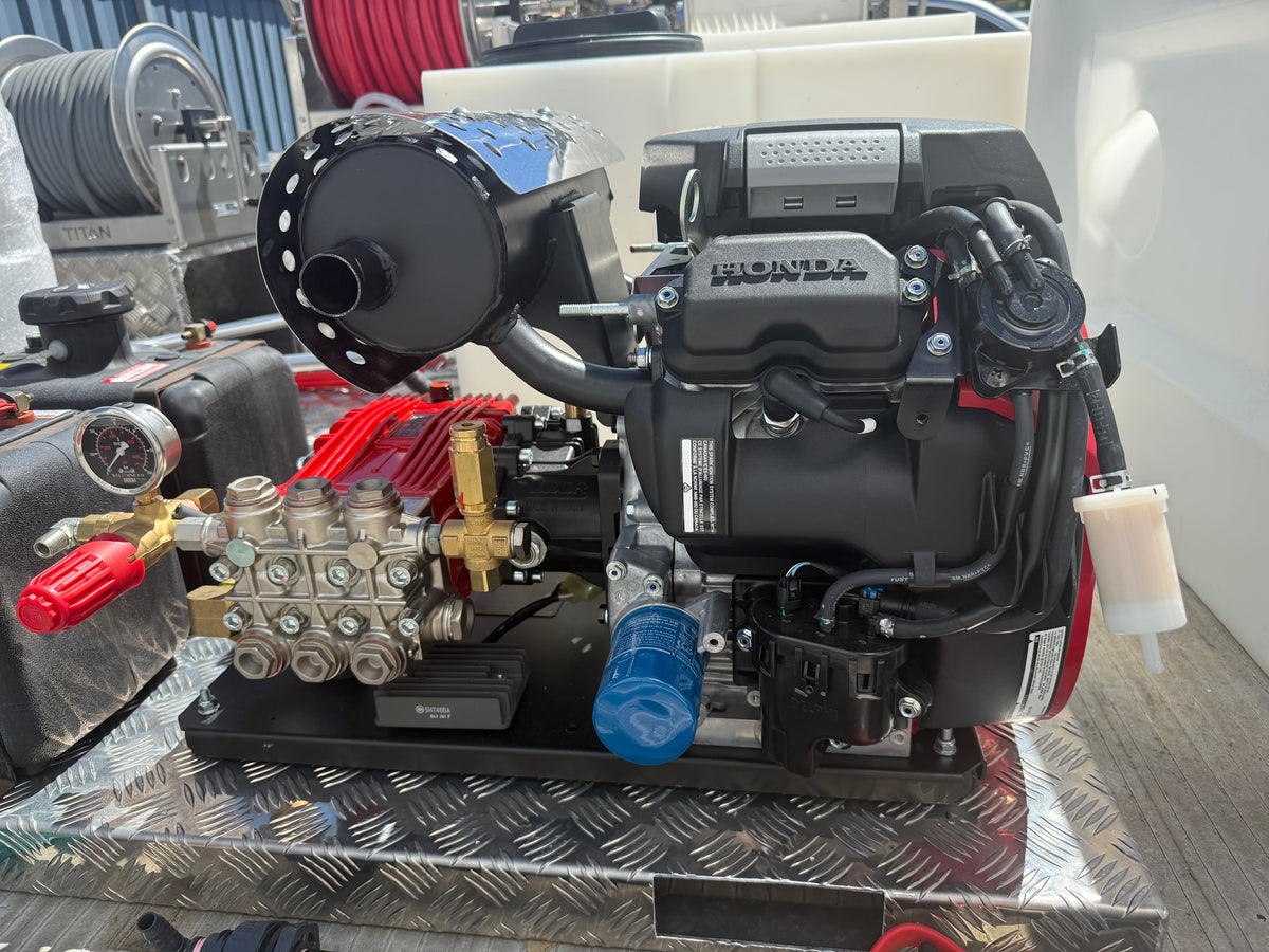 Pump/Motor 4000 PSI - Honda on VIB Plate GXI700 Udor Premium Pump