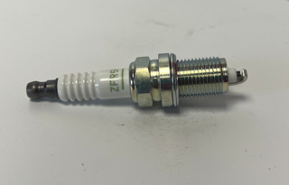 Spark Plug - Suit GX630 & GX 690