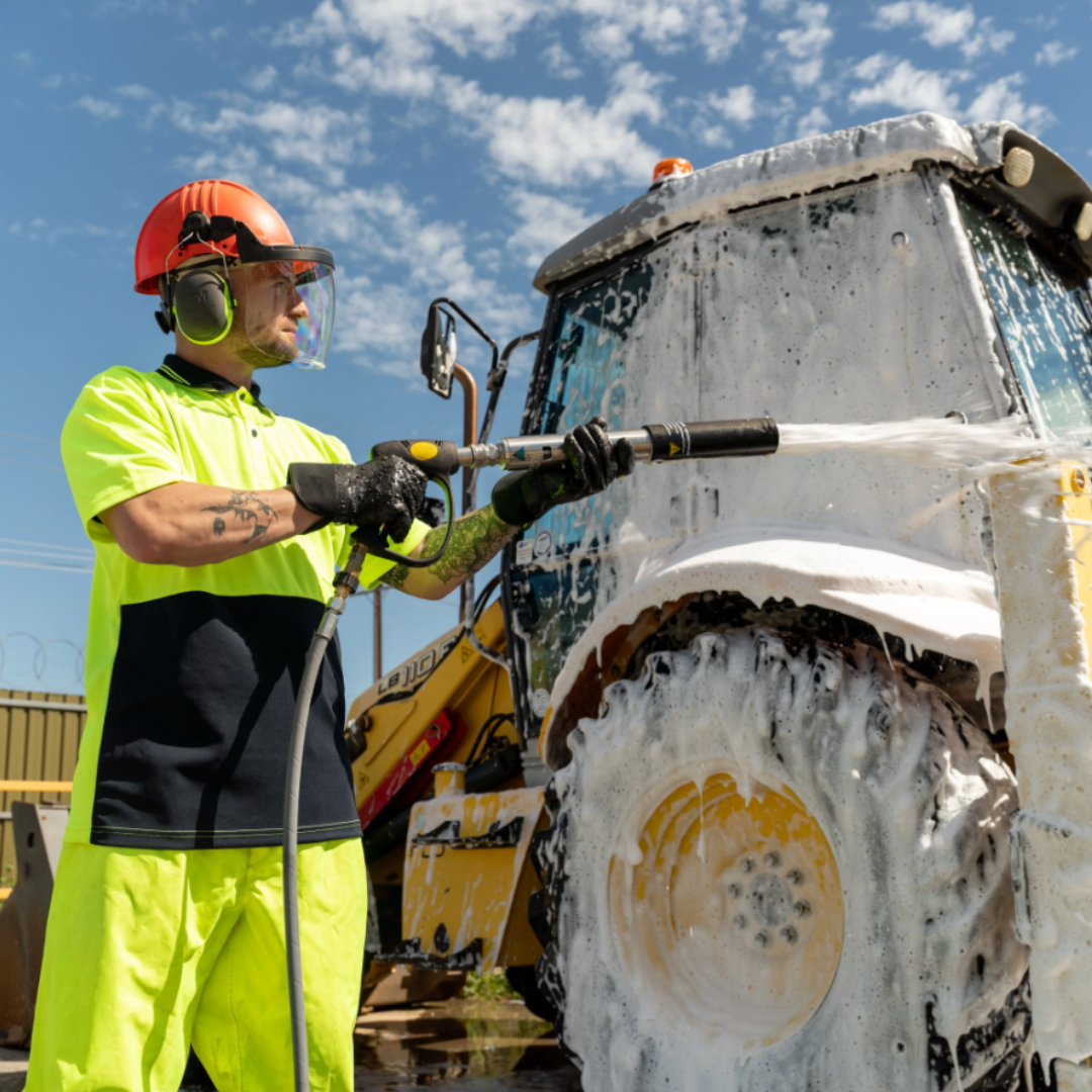 5 Key Uses for Softwashing