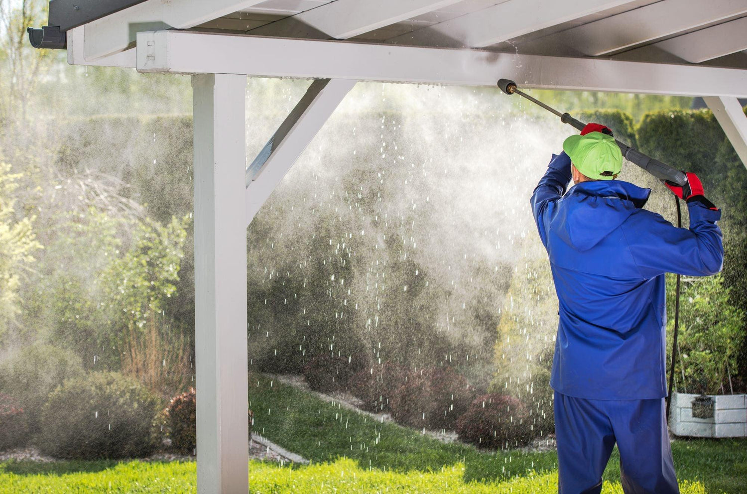 How do you pressure wash a house?