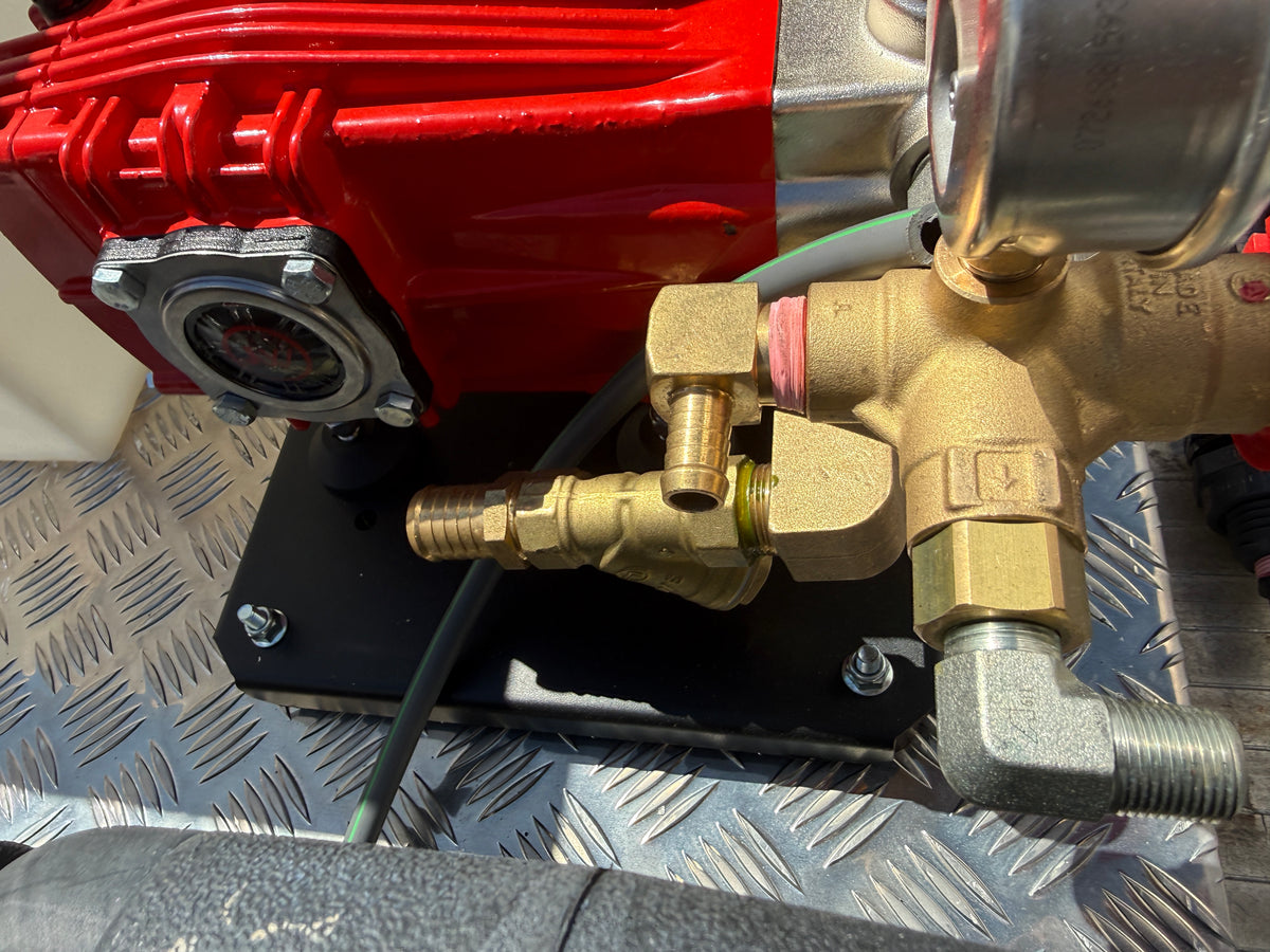 Pump/Motor 4000 PSI - Honda on VIB Plate GXI700 Udor Premium Pump